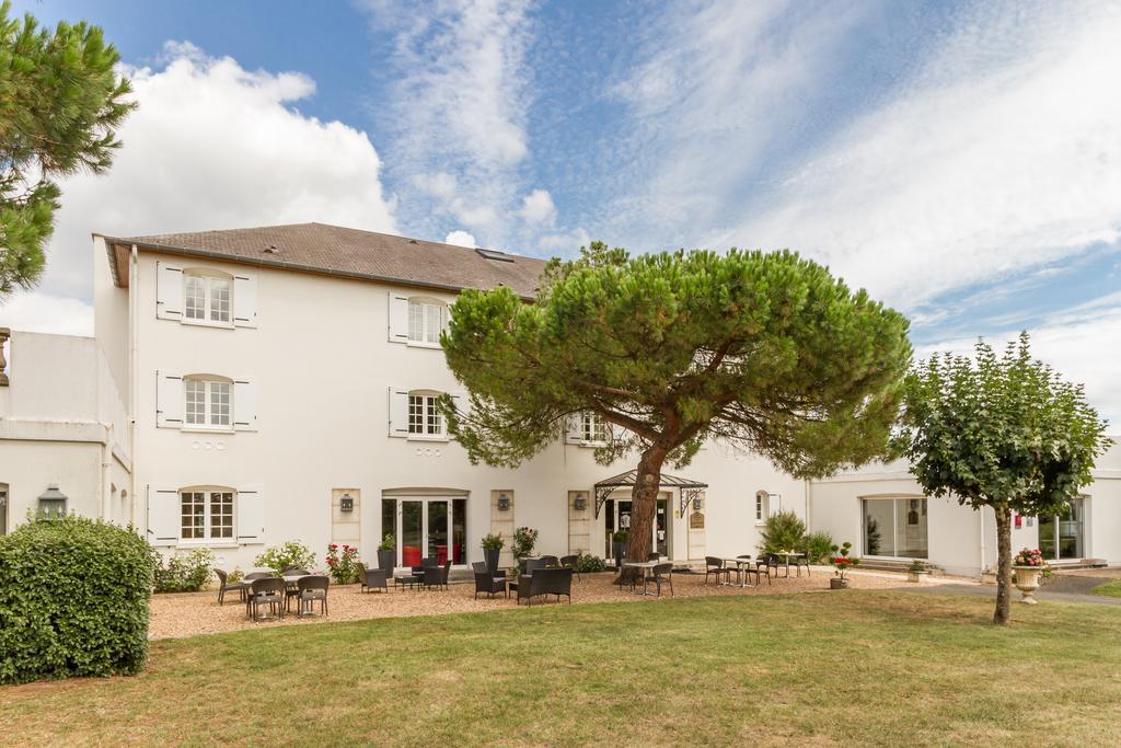 Logis Hotel Restaurant Des Chateaux Azay-le-Rideau Exterior foto